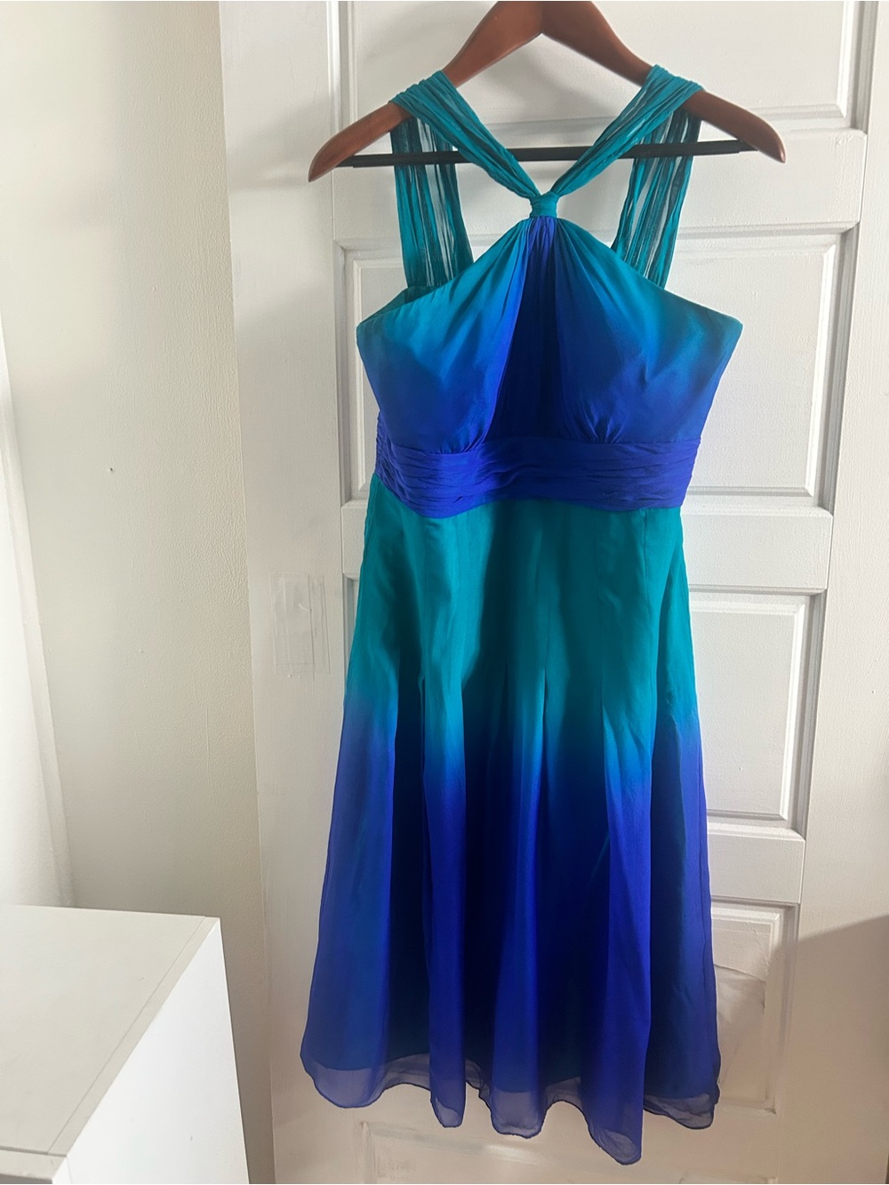 Jones New York 100% Silk Ombré Halter Midi Dress Blue Teal Size 6, Excellent
